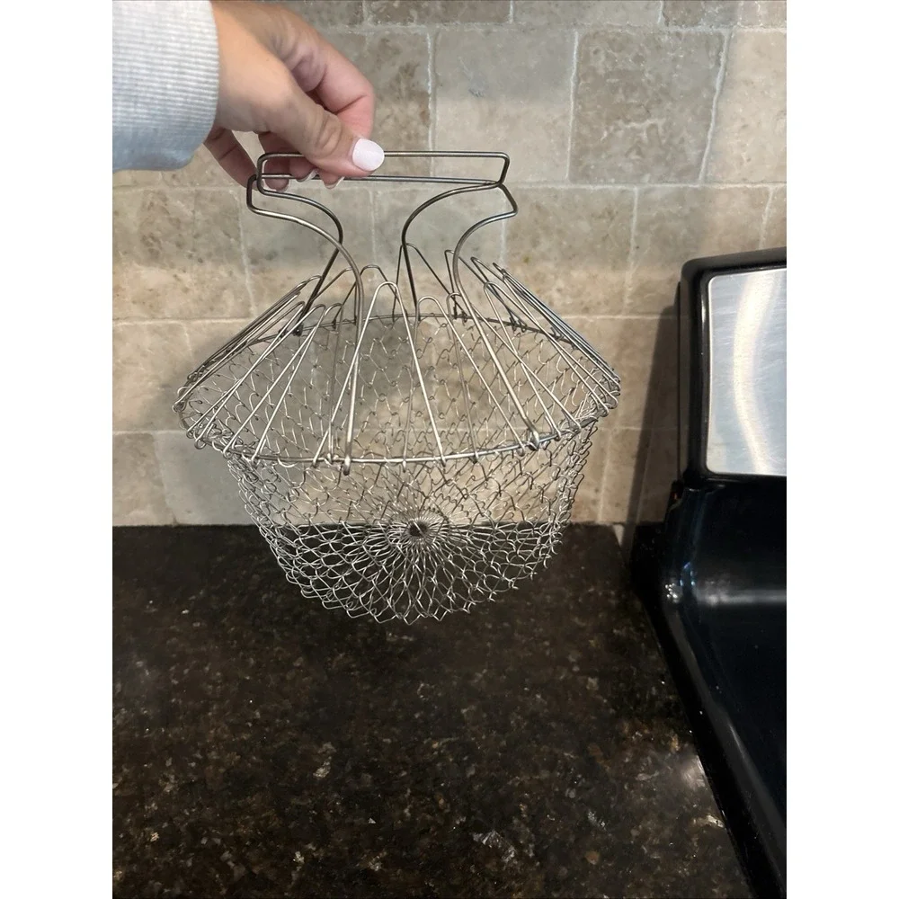 Vintage Collapsible Wire Egg & Produce Basket Antique Farm House Decor
